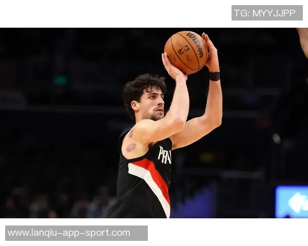 阿夫迪亚场均255分68板年薪1375万被誉为全联盟性价比之王 阿夫迪亚场均255分68板年薪1375万被誉为全联盟性价比之王